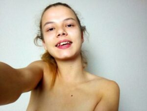 Lola LaCita Porno Video: Meine cremige Pussy versüßt dir den Tag ...